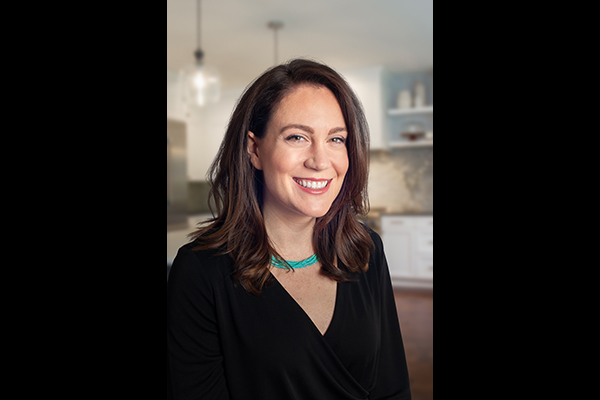 Thrilled to announce that Mary Miksch, MBA '21, is one of <a href="/PDXBIZJournal/">Portland Business Journal</a>'s Forty under 40 honorees for 2022. Congratulations to Mary and <a href="/NeilKellyCo/">Neil Kelly Company</a>! 🎉💚💛🦆🎉💚💛🦆🎉

#OEMBAproud #class35 #PBJ40u40 #leadership #OregonExecutiveMBA