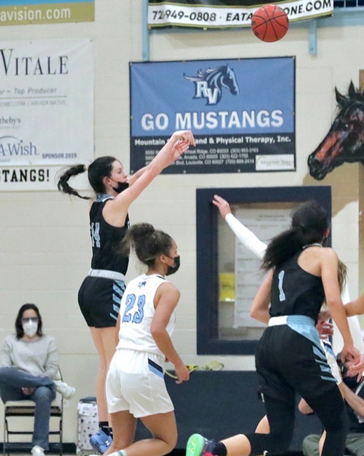 kate gallery tweet media