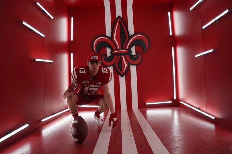 AlexBeard_6's tweet photo. Had a great unofficial visit yesterday.. Thank you @leg12tim for the opportunity! 🌶🤟🏼 @michaeldes1 @4thQtMentality https://t.co/nf2Wr46ogr