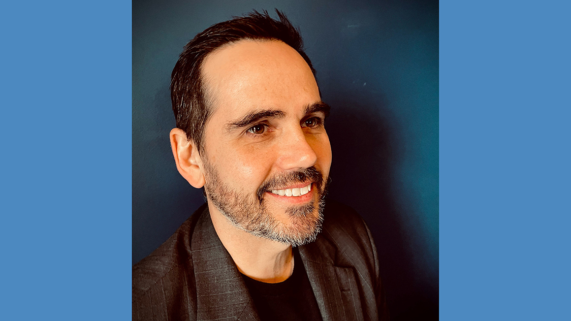 For our final week we're revisiting some of our favorite shows from the past year.

Today is our conversation with Dr. William Cooke, who worked as a physician in Scott County during the HIV outbreak in 2015.

Live at 1 pm ET: bit.ly/2GWGLpn