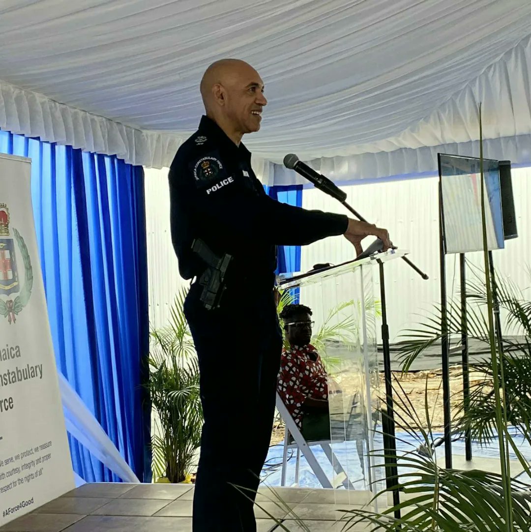 mnsgovjm's tweet photo. Another one! The Ministry offically broke ground for the NEW Anchovy Police Station in St. James today.
The 5,300 sq. ft. two-storey building is being funded by the National Housing Trust (NHT). It will house the police station, living quarters and detention cells.
#ProjectROC https://t.co/s4AFpZJ39Y