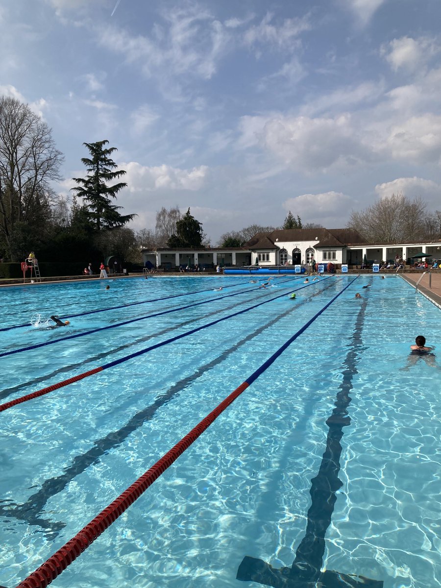 A great way to start the holidays with a swim at ⁦<a href="/lidocheltenham/">Cheltenham Lido</a>⁩
