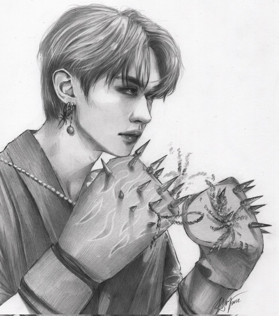 karolinames's tweet photo. Venom 🕷
#LeeKnow #StrayKids https://t.co/AzZd3Xj8YG