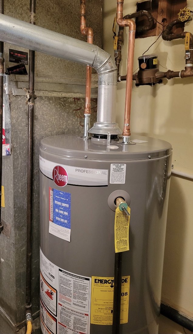 Robertman71's tweet photo. Rheem hot water heater install by Lawrence &amp; Son’s Heating &amp; Air Conditioning Manalapan NJ @rheem_water https://t.co/tvm4PF2gm4