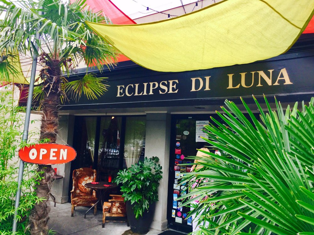 HealthScoreATL's tweet photo. Eclipse di Luna (764 Miami Cir) was inspected 3/23/22 and scored 97/A https://t.co/QqQQrihoxC