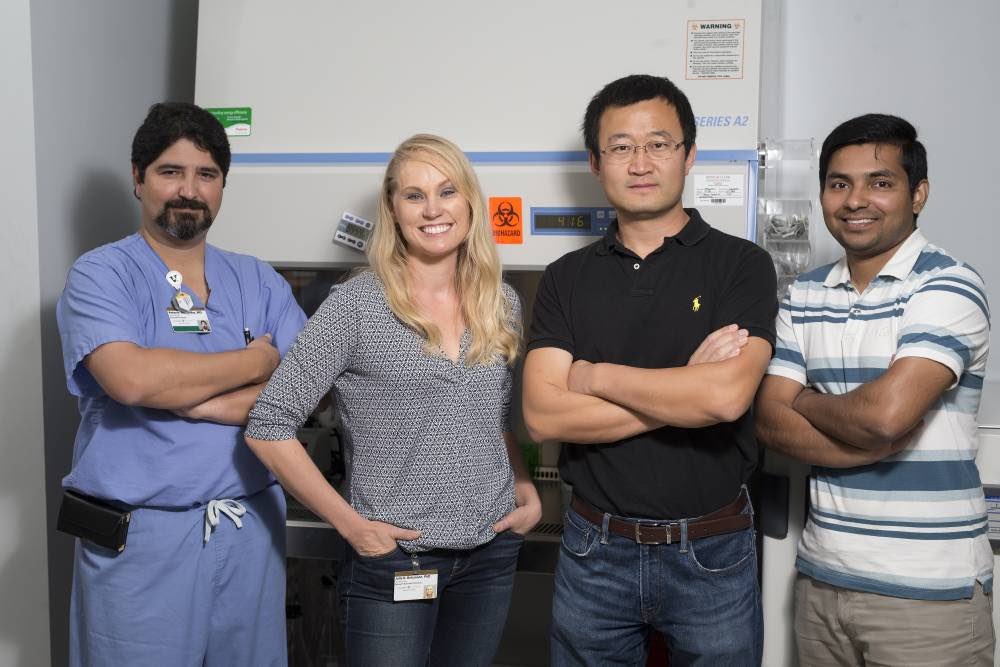 julia_bohannon's tweet photo. After 8 yrs of dedication to the Sherwood/Bohannon Lab, countless burn experiments, late night grant/paper submissions, traveling all over the world together for conferences, Dr. Naeem Patil is moving on to new exciting opps. I know you’re going to do amazing things! #ScienceFam https://t.co/5X7deyKvFn