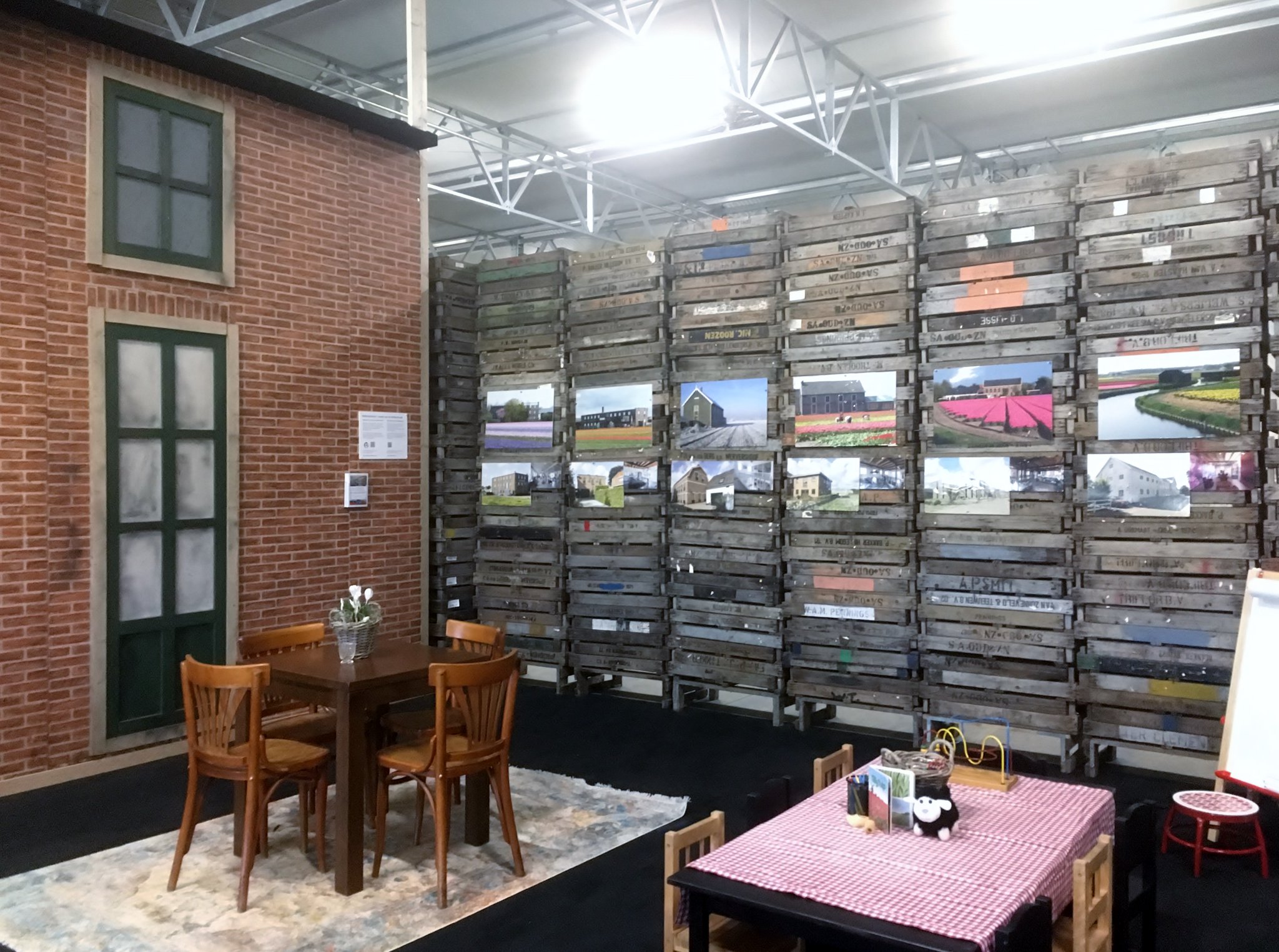 Bollenerfgoed on Twitter "Bij Tulip Experience Amsterdam in Noordwijkerhout is onze mini