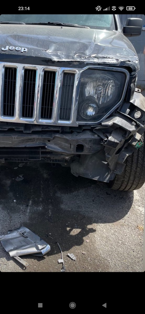 Tininy1's tweet photo. Buck's Jeep #9-1-1 #Fox #Buddies #Buckley https://t.co/I7aDPhXw8v