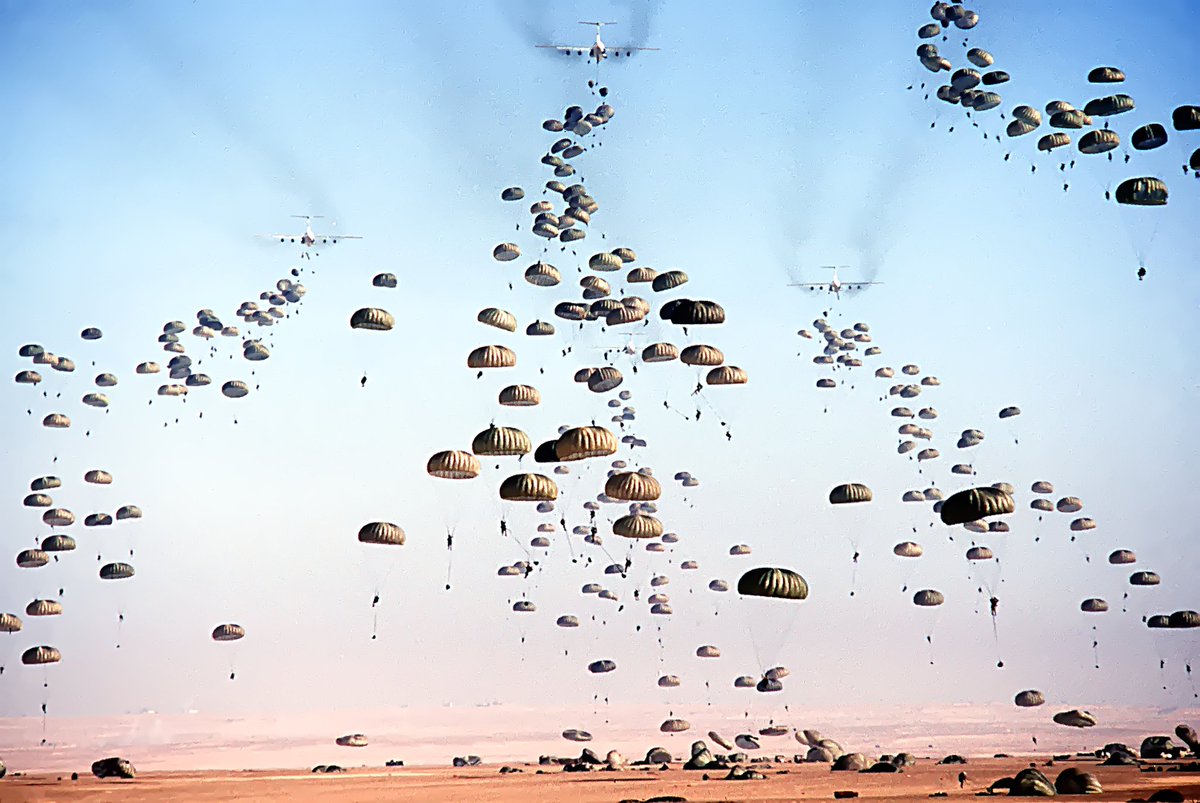 dmon4ever's tweet photo. Right about now, an alzheimers moment would be the least bad of some very bad scenarios to explain this:

'#Biden Tells 82nd Airborne They’re Going to #UkraineWar:'

‘You’re Going to See When You’re There’

https://t.co/xk1iVhfMNy

#UkraineWar
#MoreThanASunburn
#82ndAirborne https://t.co/BqMjhkIZCZ