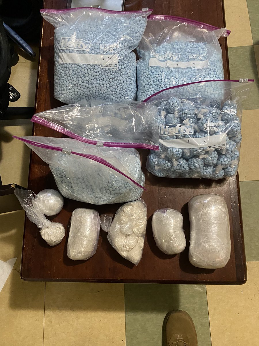 DEANEWENGLAND's tweet photo. The DEA continues to work with our incredible partners across New England to keep communities safer! #fentanylbust #pillpressseized #lawrencema https://t.co/A5XIDsEEdy