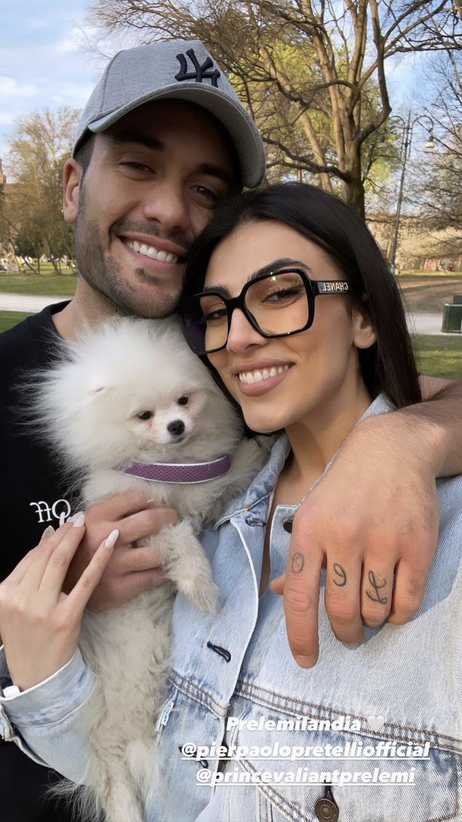 teampier2's tweet photo. Questa è la mia preferita 😍 
#prelemi https://t.co/M7Z7lE3mdt