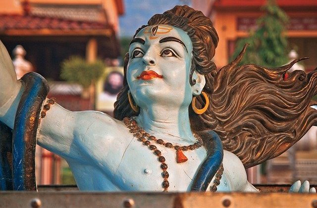Bainstravel's tweet photo. Most travellers to #India are not used to planning 6 or 8 months ahead.  However, with a large number of travellers and reduced flight options, now is the time to book your fall and winter trip! Check out our latest #CheapIndiaFlights update >>>https://t.co/zanic3BsCE https://t.co/3hIZhKFIvt