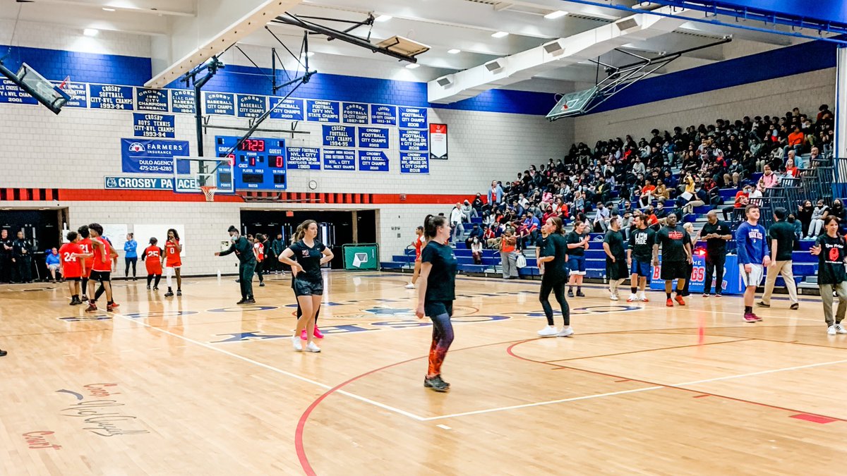 Academic Academy at Wallace Middle School tweet media