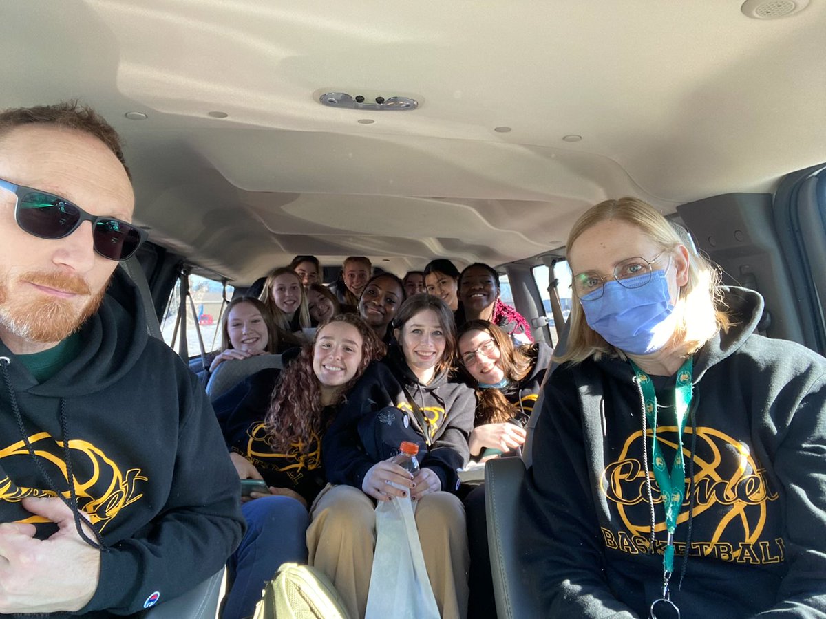 CometNews's tweet image. “Road” to Hoopla