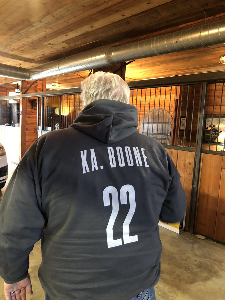 baoktiger's tweet photo. 2022 LBell Ranch attire. #celebrating @kalibboone32 getting back to work for @OSUMBB. #letswork #GoPokes #heworking #itsHappening #focus #drive #win https://t.co/0pYnPFqG5d