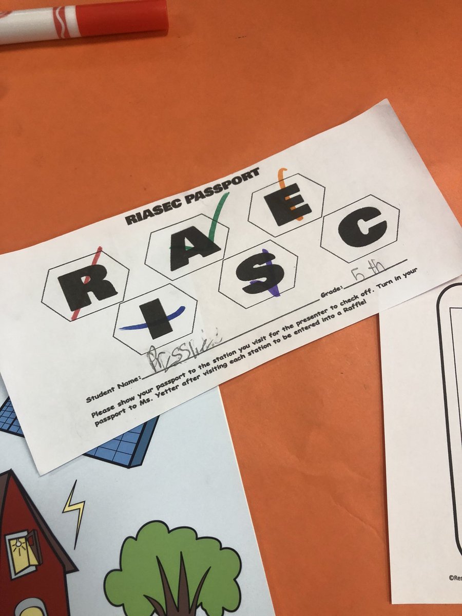 MelanieABrandt's tweet photo. Well done @ashlyn_yetter for an amazing #RIASEC Day @RiosRobots  Hands on exploration and meeting professionals connected to each interest theme. #dignityInAllWork @CVWorldofWork https://t.co/aHgs2NrE9v