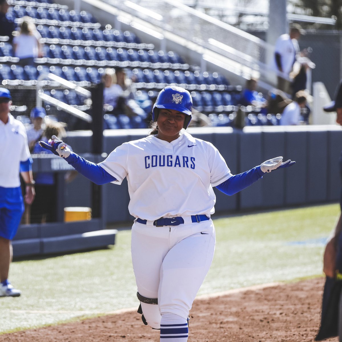First hit for BYU = homerun by <a href="/huntyrava/">huntyrava</a> ¯\_(ツ)_/¯