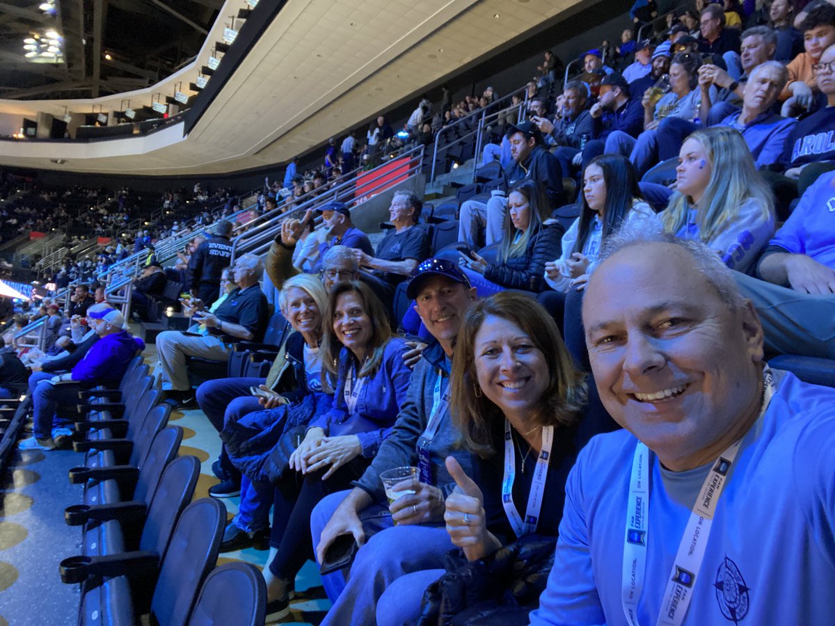 #mmselfie  Let’s Go Peacocks!!🦚