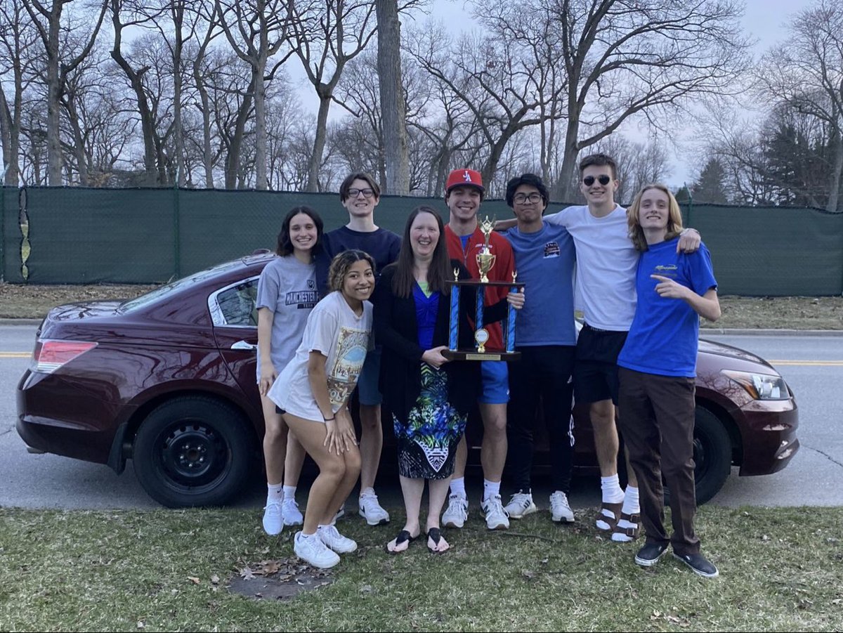 JAHS senior mock trial team MOCK BLOCK, the State Runner Up this year, with their trophy! 🏆 The team is pictured with Coach Cheryl Moody!