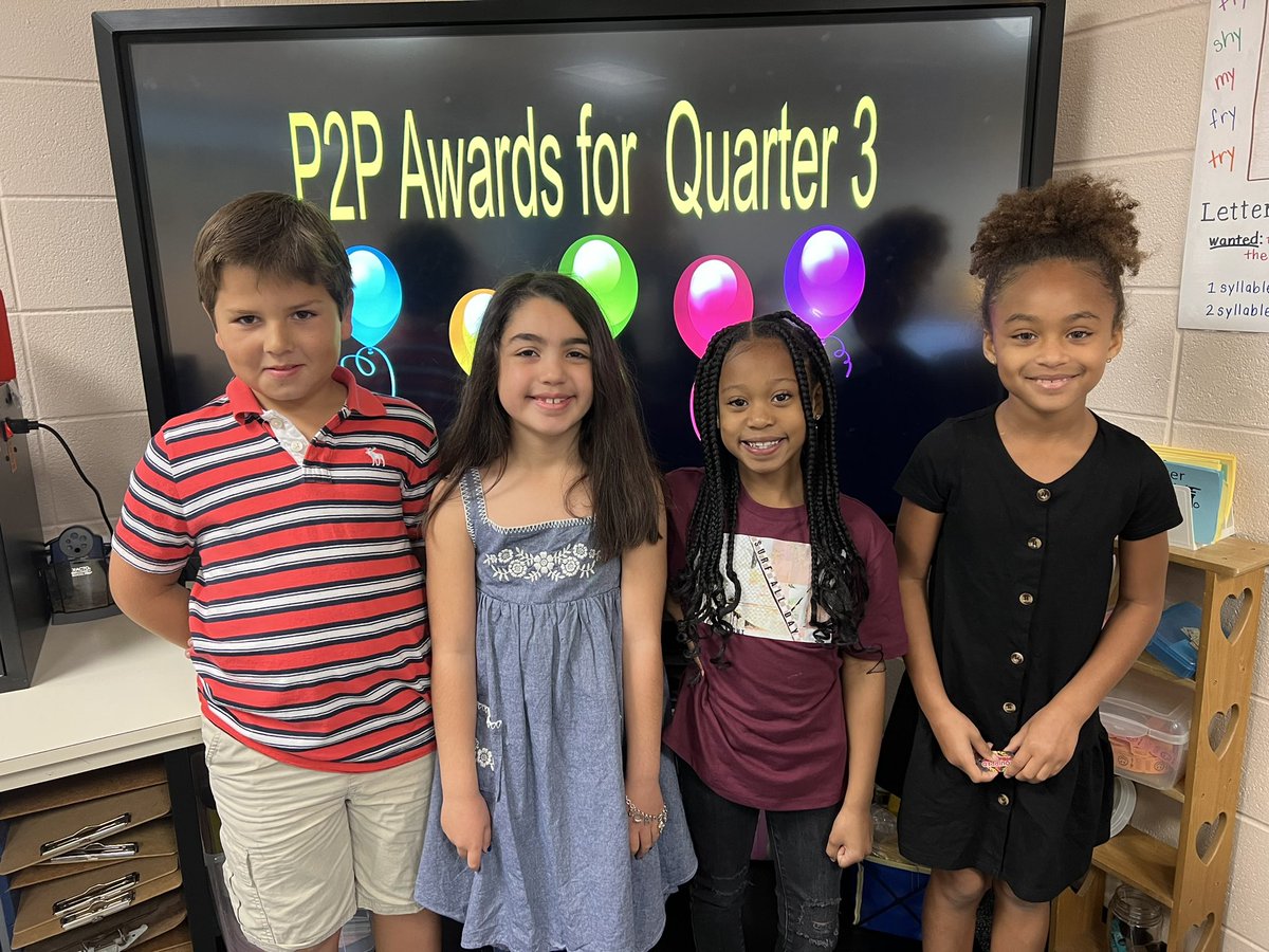 MrsKeelyLewis's tweet photo. Proud of these #fabfirsties! Way to work hard this 3rd quarter! #koalap2pmoments @KuehnleKISD @KleinISD https://t.co/jM6LhBXqvB