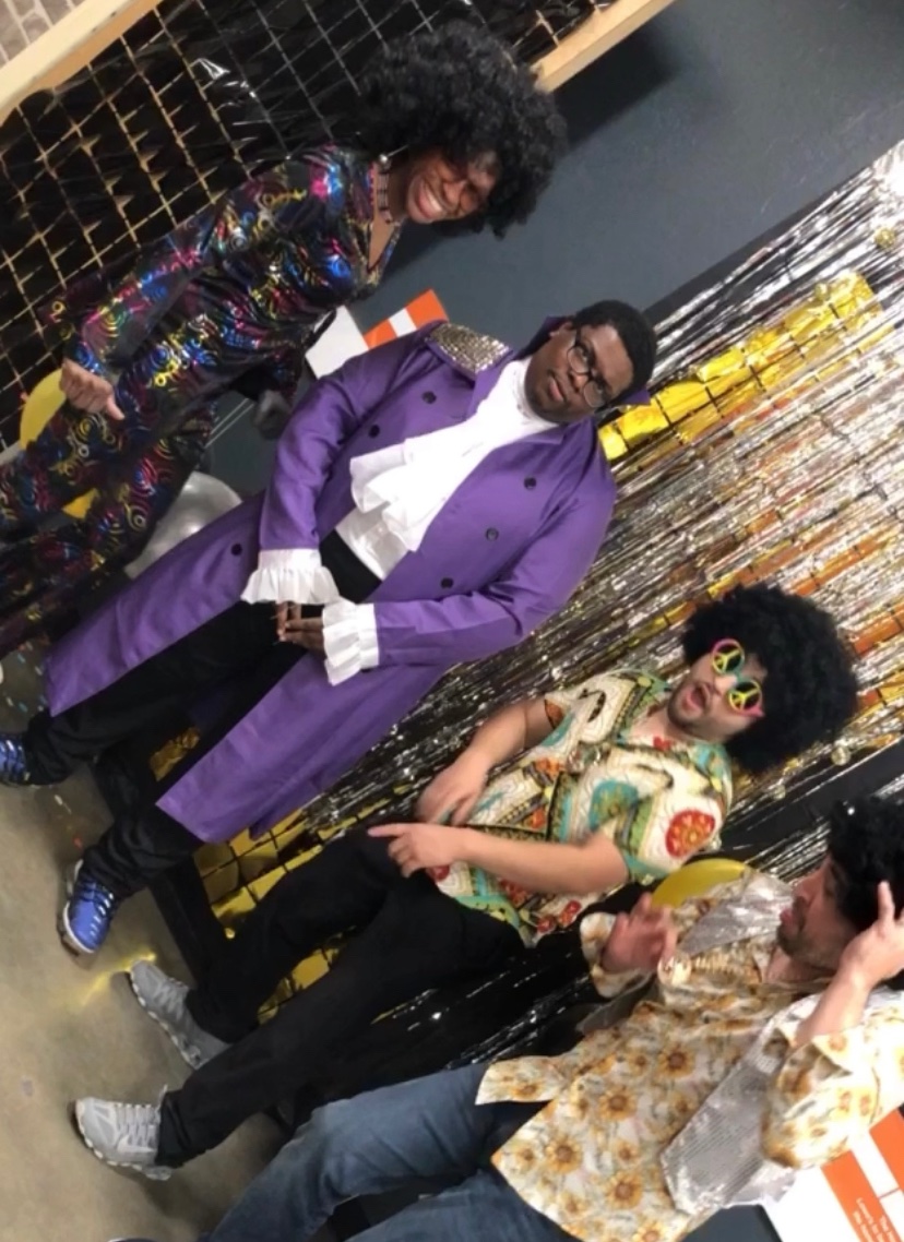 jma8306's tweet photo. Congratulations 🎉 again to Team 6509 for a Successful Finish in 2021. Extremely proud of ALL associates who supported and contribute to the success and thank you to ALL the associates who brought their 70s game today!!! Outstanding!! 👏🏻👏🏻👏🏻 https://t.co/Z5atVU5QRz