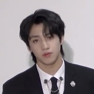 wooyuthinker's tweet photo. FAINTS https://t.co/59ZZNgfldm