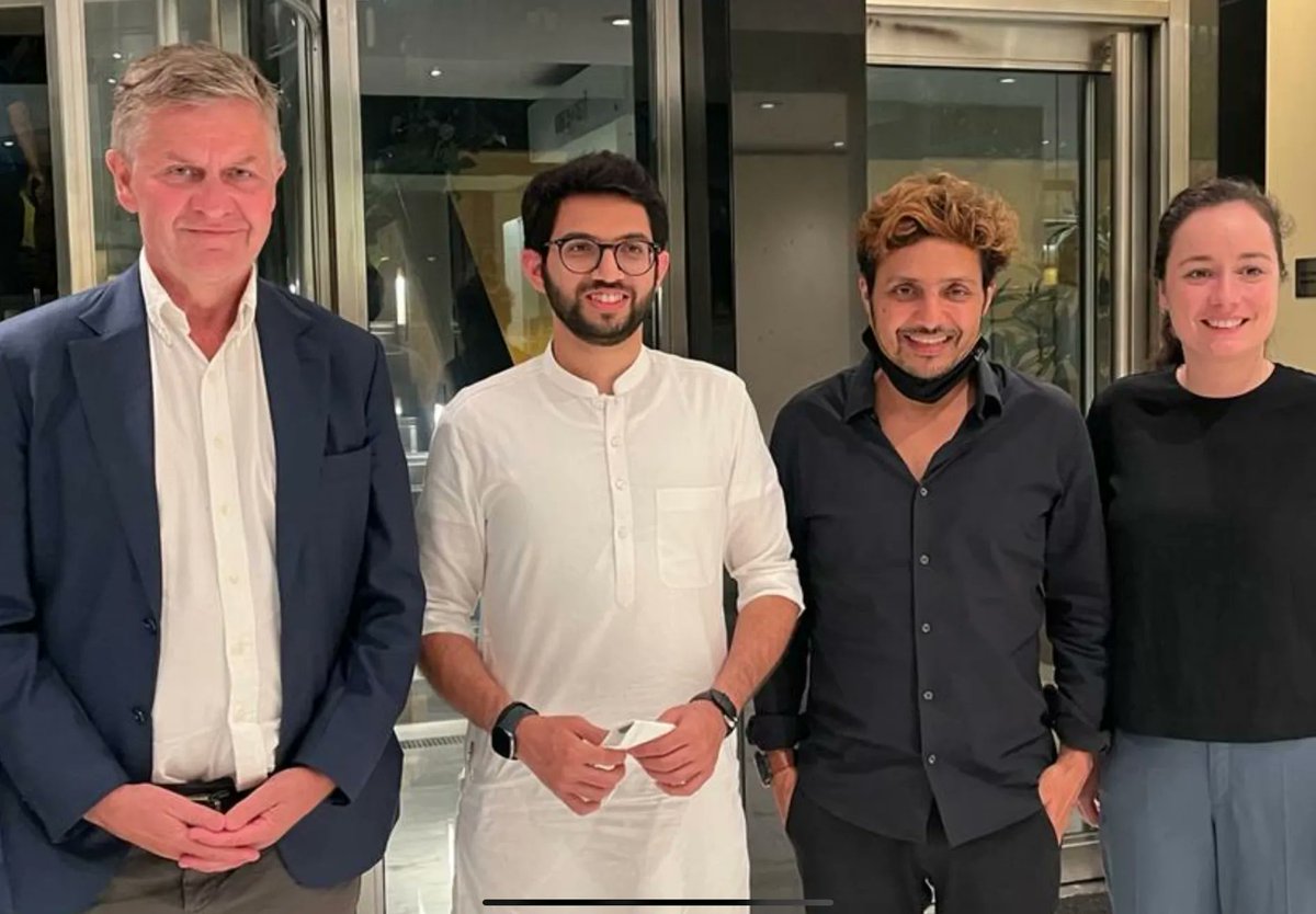 ErikSolheim's tweet photo. My good friend @AUThackeray is one of the most impressive green politicians in India 🇮🇳 - or indeed the world.

It is amazing to learn about his plans for making Mumbai zero emission city, for electric transport and mangrove protection!

Great night @AfrozShah1 @inesschjolberg https://t.co/8dO5vl71Ns
