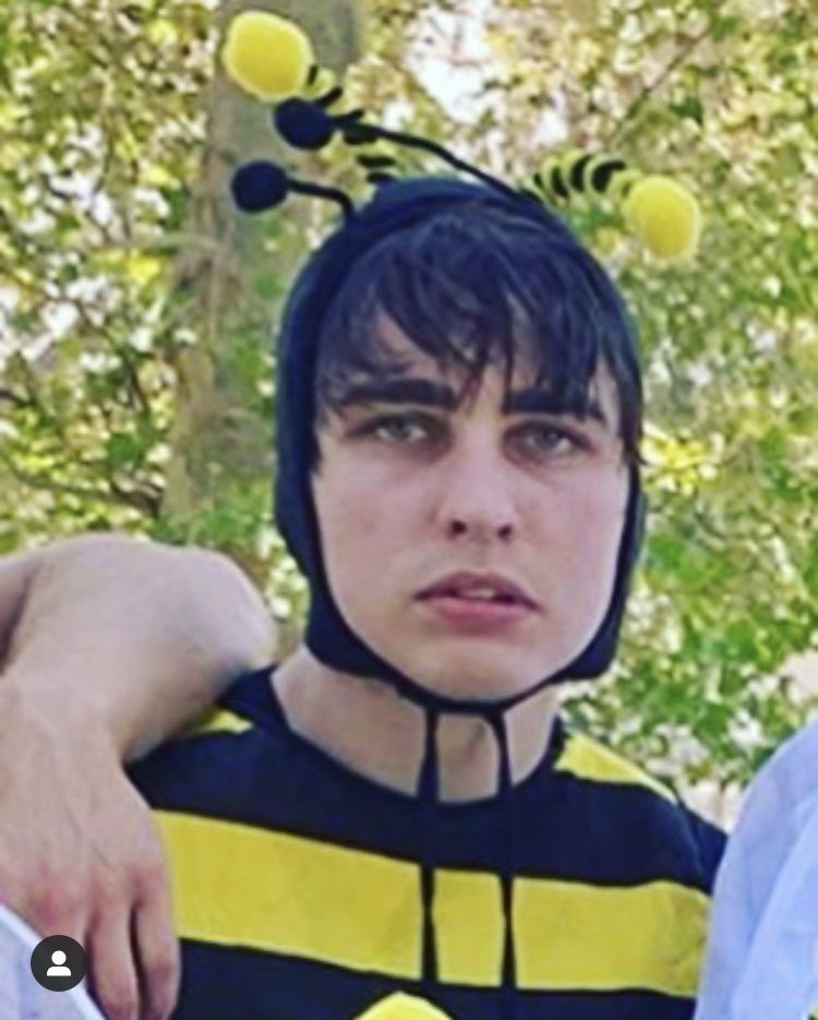 colbysabs's tweet image. sam &amp;amp; colby where da hell my merch at ?!?!??  @ColbyBrock @SamGolbach @SamandColby