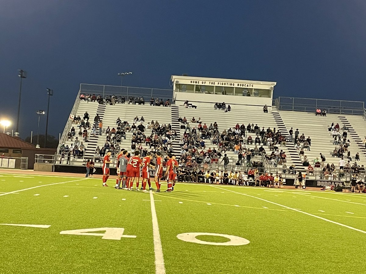 Unfortunately our season ended tonight. Our Spartans played their hearts out and that’s all we can ask for. Thank y’all for coming out! Thank you, Seniors…y’all will 4ever be part of the #SpartanFamily. We’ll come back stronger💪🏼. #VALOR <a href="/CFISDCyLakes/">Cy Lakes HS</a> @CyLakesPara