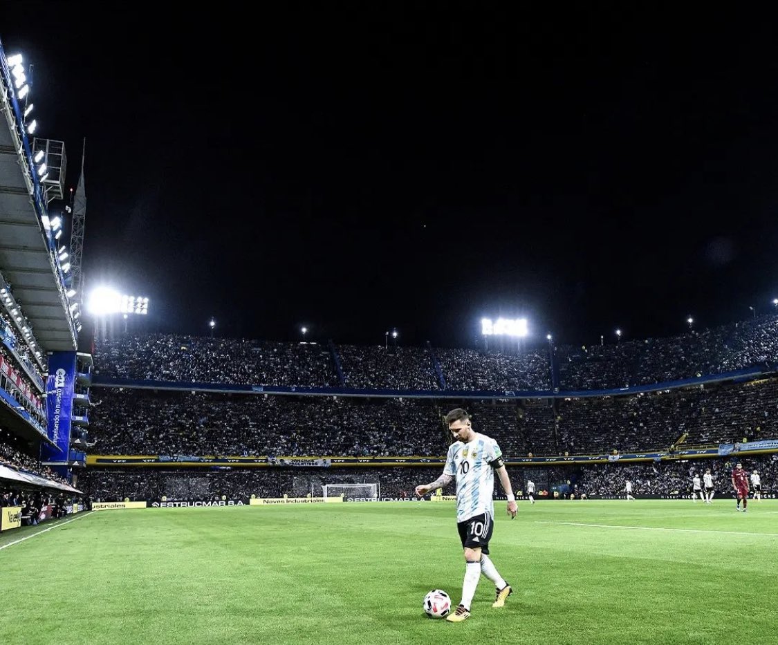 gastonedul's tweet photo. El capitán 🇦🇷 🇶🇦 https://t.co/Gax3loRRq3