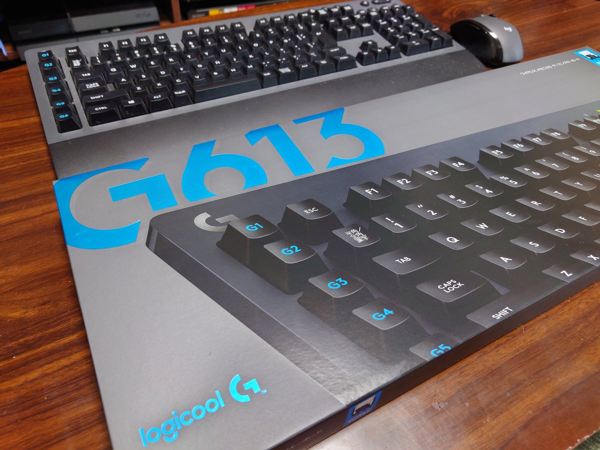 tK_0089's tweet photo. 仕事場用でG613を追加購入
#logicool
#本当はLogitech
#G613 https://t.co/tDdf9sBkc2