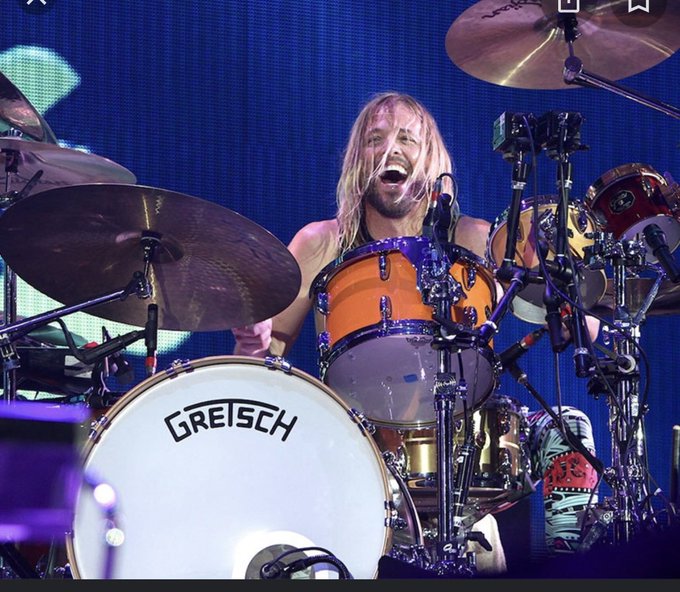 FOv8joNVIAAWzIj?format=jpg&name=small