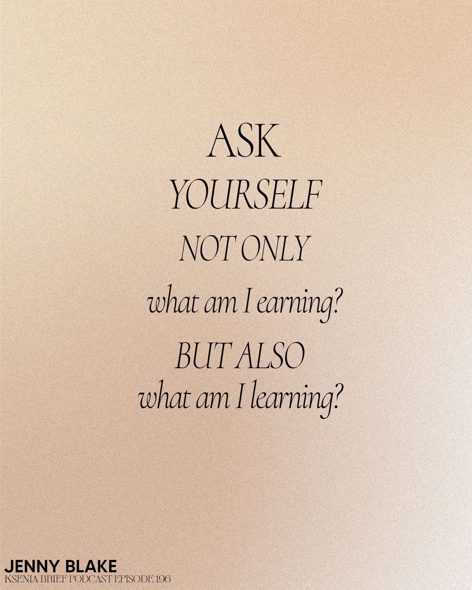 kseniadotlove's tweet image. This is one of the most real podcasts about business I've ever recorded. @jenny_blake shares how she sold a house to fund her book and gave herself the permission to not make money while she focused on writing #itsfreetime: kseniabrief.com/jenny-blake-fr…