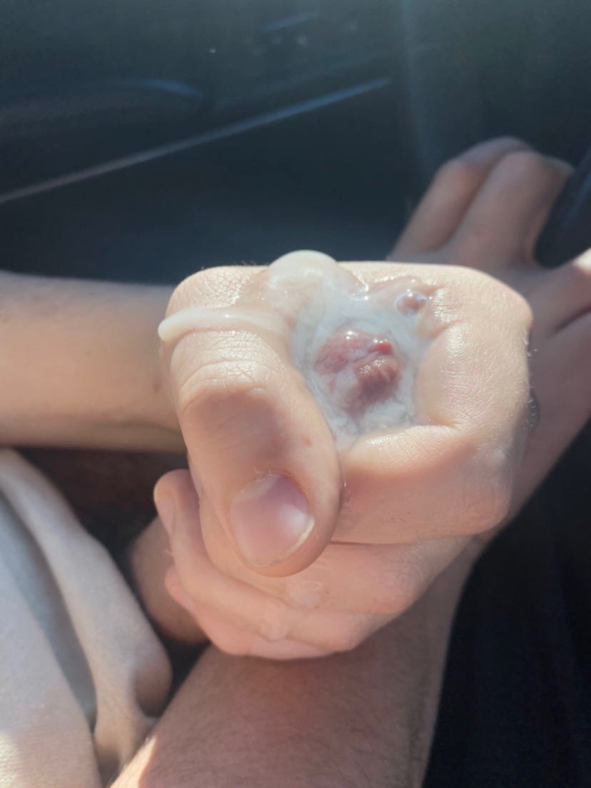 urfavgirlfriend's tweet photo. roadtrip 😝💞💋🤤 https://t.co/wkQLJtKtGT