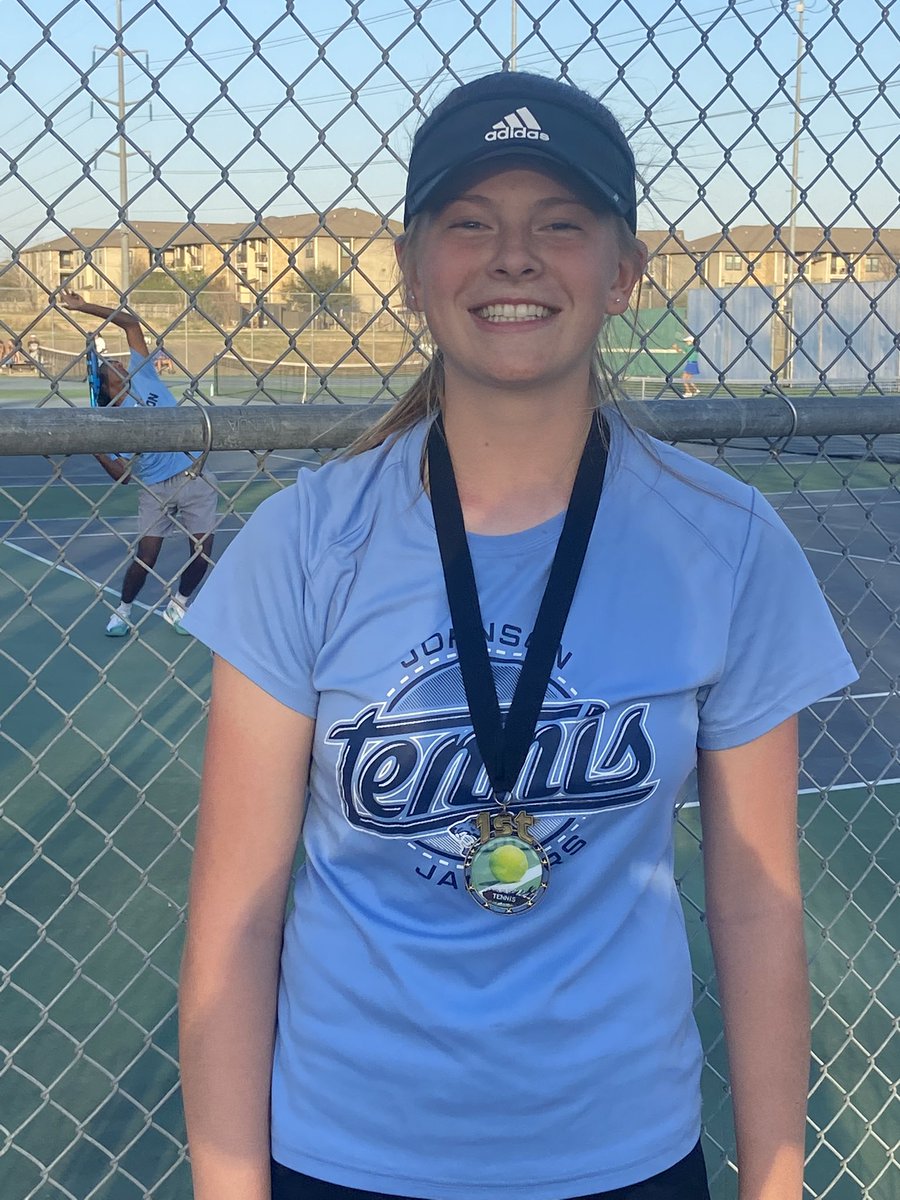 Congrats to Halle McKinlay Finishing 1st in the SCUCISD Invitational Varsity singles at Clemens high school. Awesome job! #jaguarpride