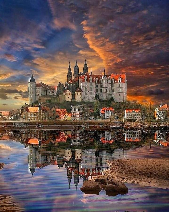 Albrechtsburg Castle Meissen - GERMANY

Photo by: zuckerwatte1907 [IG]