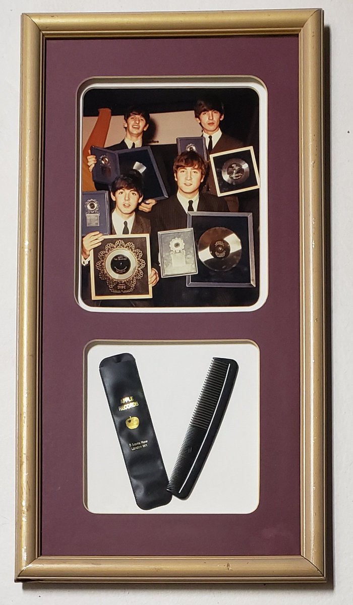 RNRPITSTOP's tweet photo. https://t.co/qLPi2yLUAX Bid March 26-April 5. Artifacts estate Jerry Lee Lewis, Beatles promo, Dusty Hill / ZZ Top boots, Roger Daltrey Record Award, Elvis jewelry, more

#elvis #thewho #zztop #jerryleelewis #brucespringsteen #thedoors #musichistory #memorabilia #autographs #rock https://t.co/NypFEkVdyJ
