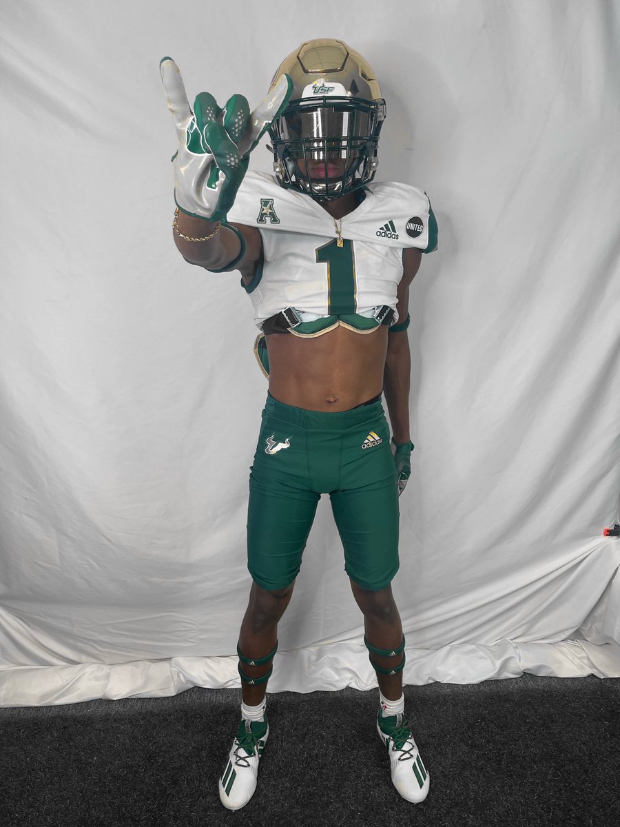 Delvion Zanders (@zandersdelvion) on Twitter photo Had A great Unofficial visit at USF💚🤘🏾<a href="/USFFootball/">USF Football</a> <a href="/WINWINELITE1/">WIN-WIN ELITE</a> <a href="/smithDB32/">Leroy Smith</a> <a href="/HillBrent/">Brent Hill</a> <a href="/ChadSimmons_/">ChadSimmons</a> <a href="/coach_jeffscott/">Coach Jeff Scott</a> <a href="/DIRSEE2010/">Diamonds In The Rough Sports, Ent., & Edu. INC</a> Had A great Unofficial visit at USF💚🤘🏾<a href="/USFFootball/">USF Football</a> <a href="/WINWINELITE1/">WIN-WIN ELITE</a> <a href="/smithDB32/">Leroy Smith</a> <a href="/HillBrent/">Brent Hill</a> <a href="/ChadSimmons_/">ChadSimmons</a> <a href="/coach_jeffscott/">Coach Jeff Scott</a> <a href="/DIRSEE2010/">Diamonds In The Rough Sports, Ent., & Edu. INC</a>