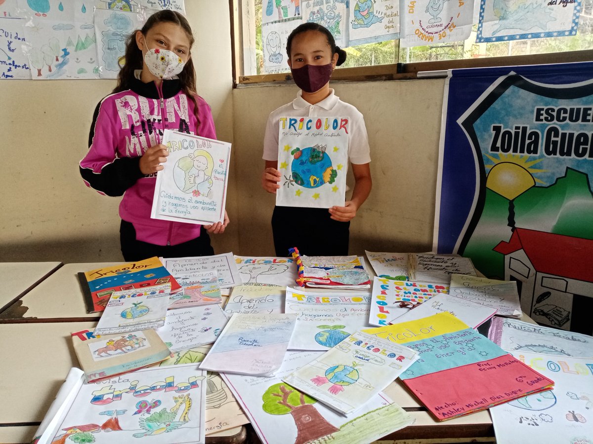 ChiquitoPueblo's tweet photo. "Encuentro de saberes de los Centros de Recursos para el Aprendizaje" 2022, celebrado en la EB Mons. Sanmiguel de Palmira con la participación de las instituciones educativas del Municipio Guásimos. Conmemorando los 73 años de la Revista Tricolor https://t.co/dDgAwFV3iD