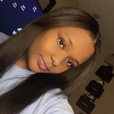 yakjada's tweet photo. How was y’all day💕 https://t.co/Hjqqx6OGSu