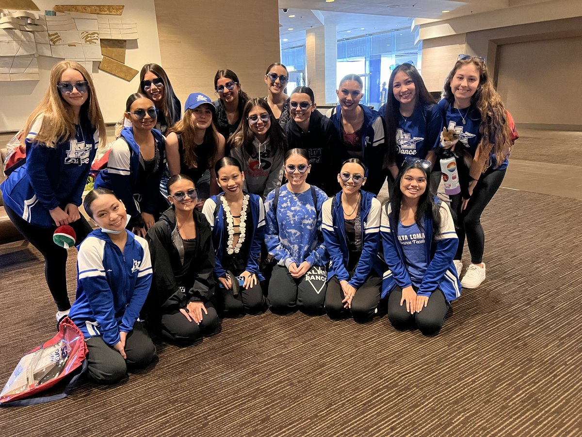 Varsity Dance, I see you! I cant wait to join you tomorrow morning for your second day of competition at Nationals! Go Braves! <a href="/alhsdance/">✰ ALHS dance ✰</a>