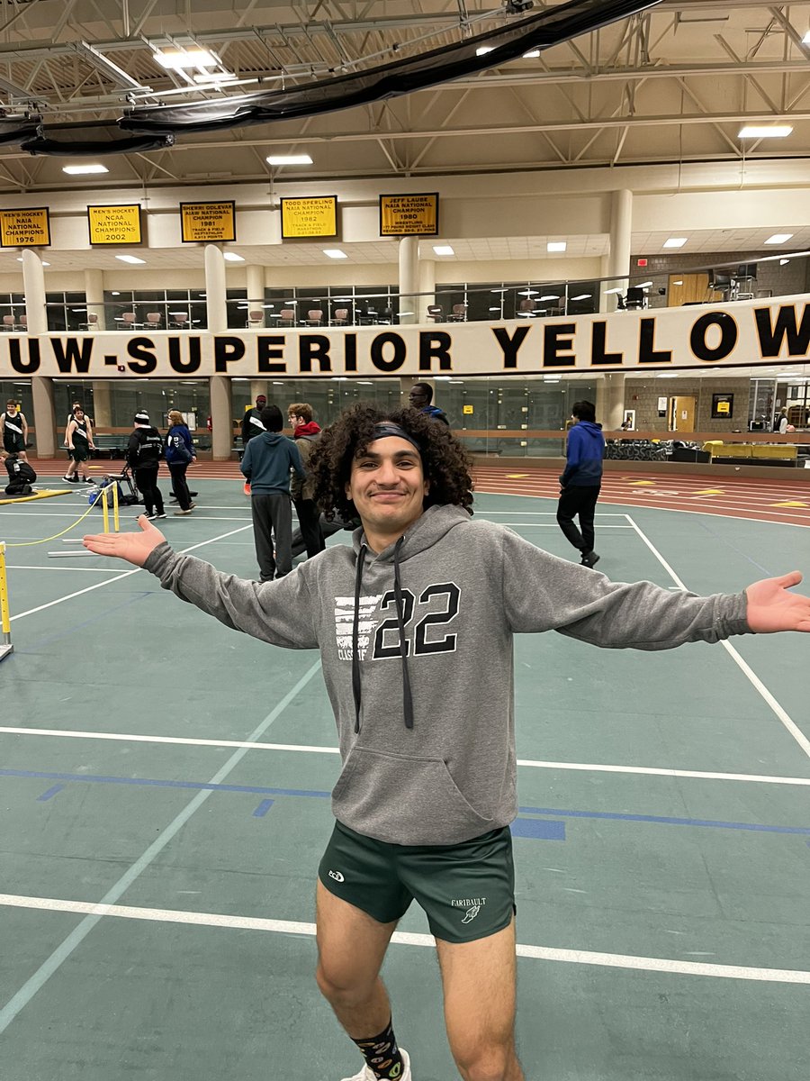 CoachZRoble's tweet photo. Can’t forget a 1st place finish for Ahmed in the 400! (55.5) #FalconFly @frbo_falcons https://t.co/aCH7eo1pSO