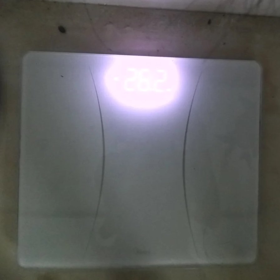 edenkcaI's tweet photo. 162cm/26.2kg
bmi 10 https://t.co/P8Dnd7Mrh5