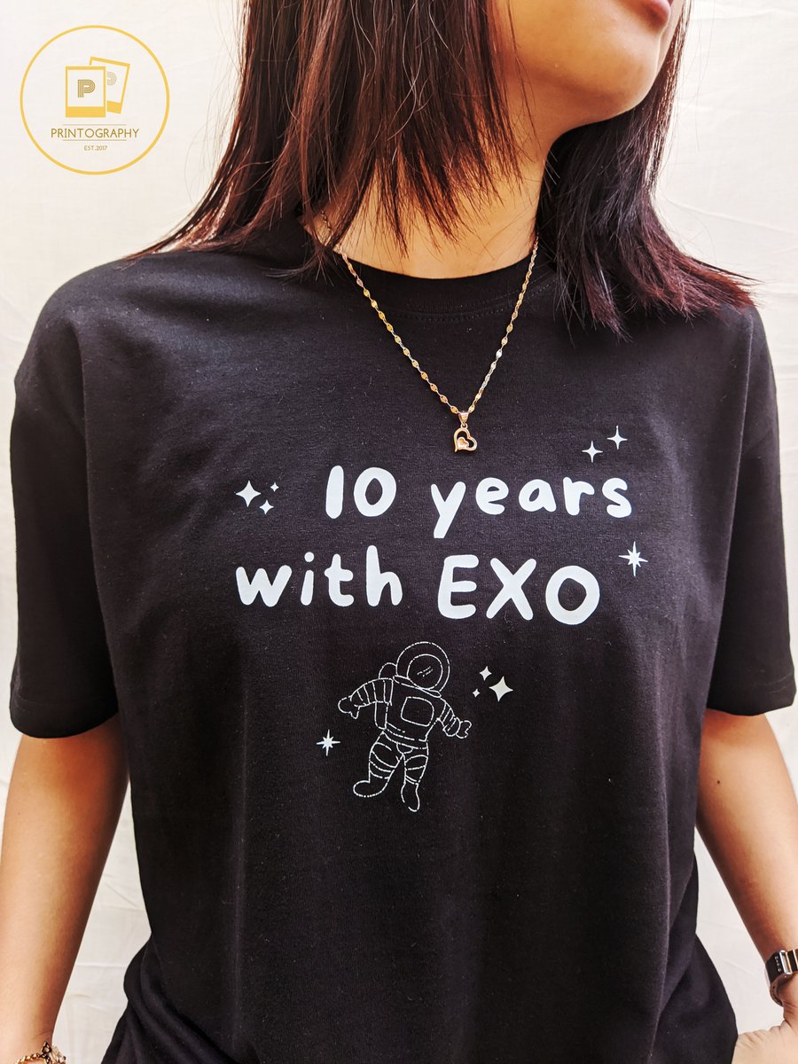 Printography18's tweet photo. 𝐄𝐗𝐎 𝟏𝟎𝐭𝐡 𝐀𝐧𝐧𝐢𝐯𝐞𝐫𝐬𝐚𝐫𝐲 𝐒𝐡𝐢𝐫𝐭 𝐚𝐧𝐝 𝐤𝐢t
Get these shirts and kit to celebrate EXO's 10th year anniversary!
Price starts at P199 (plus local sf) with freebies!
DOO: March 27, 2022
DOP: March 28, 2022
Shipping date: April 2, 2022
See photos for details. https://t.co/tO5ZtC0F3E