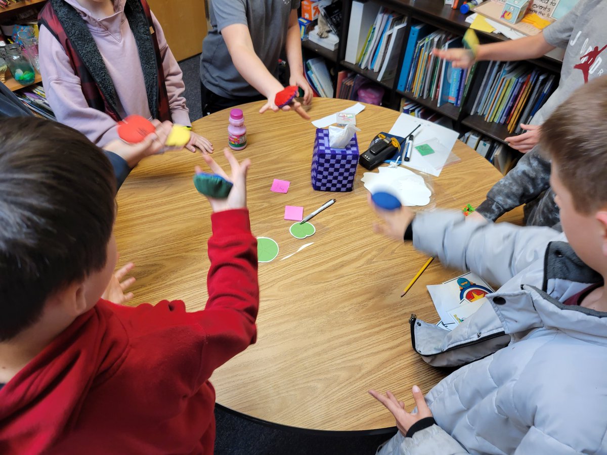 CounselorTweets's tweet image. Intro session for my Block Builders small group. I gauged their ability to focus, follow directions, and their social interactions with the new Flop Balls I found at #MSCA22. @MSCA_MD @FlowCircus Let&apos;s utilize that competitive spirit! #KnowTheRole