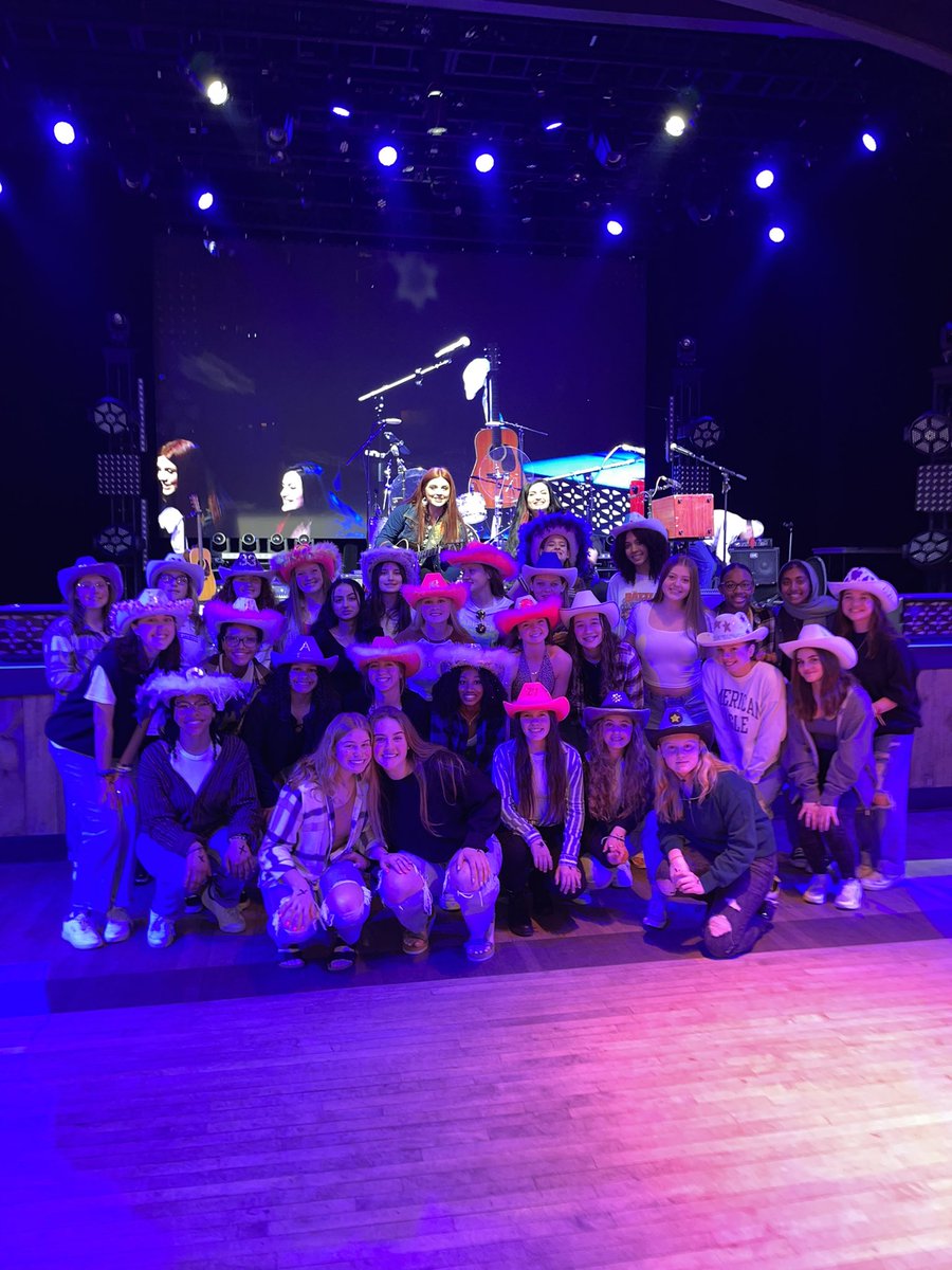 PCTigersLax's tweet photo. Tigers enjoying Music City https://t.co/3ADhD030zF