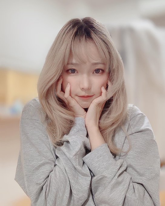 Twitterのコスプレ画像18