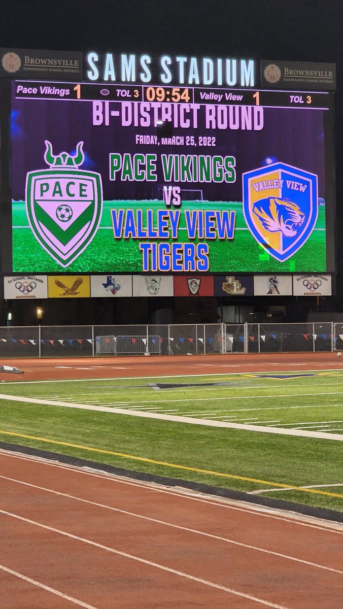 Going into overtime. LET'S GO VIKINGS!