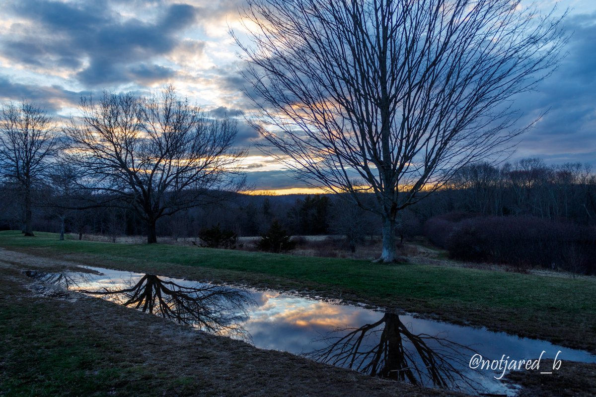 notjared_b's tweet image. #marchreflectionchallenge entries from Machimoodus tonight.