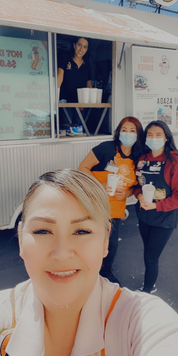 chelis005's tweet photo. A super and delicious second day of Success Sharing at 2022🎉😋 @HomeDepot0522 @BHD522 https://t.co/WEow8HTuXl
